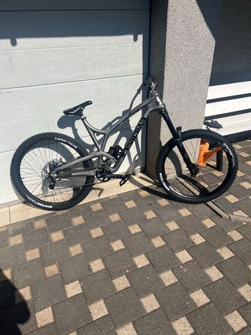 Brugt Evil Insurgent / X01 I9 Hydra MX 2021 2021 MTB