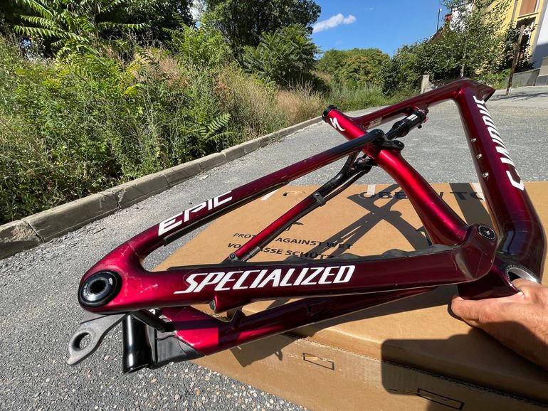 Tweedehands Specialized S-Works Epic 2022 Frameset 2022 Mountainbike — afbeelding 12 van 20