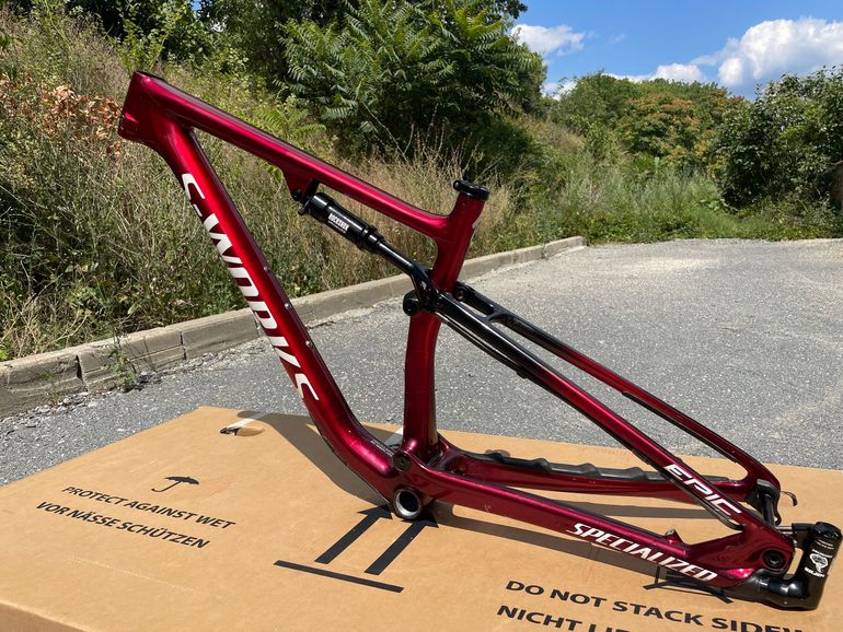 Gebrauchtes Specialized S-Works Epic 2022 Frameset 2022 Mountainbike, Rot, 29 — Bild 3 von 19