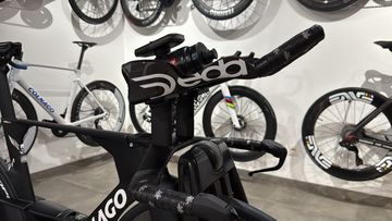 Gebrauchtes Colnago Custom Shimano Dura Ace Di2 2026 Road & Gravel, Schwarz — Bild 3 von 5