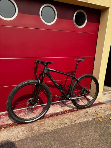 Used Specialized Epic Hardtail Pro 2019 2019 Mountainbike, Black — image 4 of 5