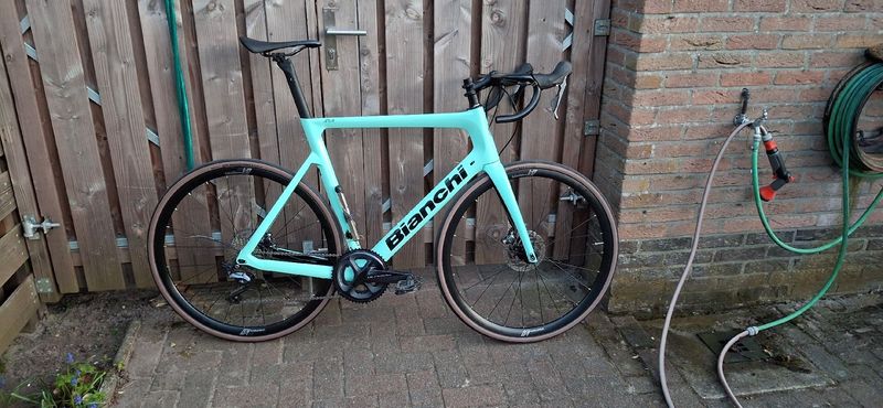 Used Bianchi Aria Shimano Ultegra 2022 Road & Gravel