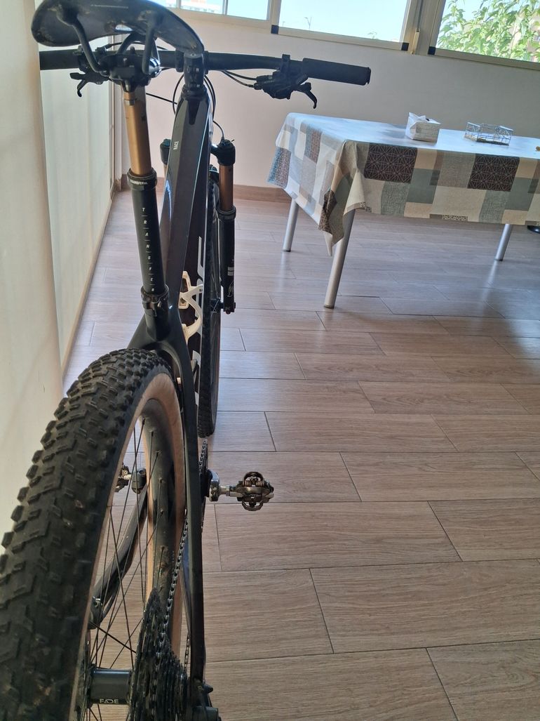 Brugt CUBE ELITE C:68X SL 2022 2022 Mountainbike — billede 13 af 16