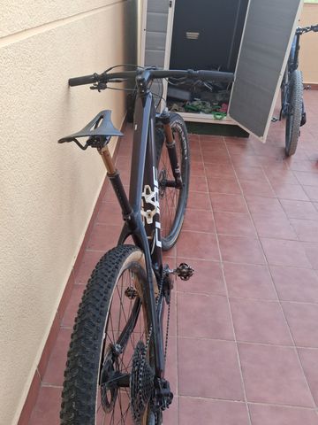 Tweedehands CUBE ELITE C:68X SL 2022 2022 Mountainbike — afbeelding 3 van 16