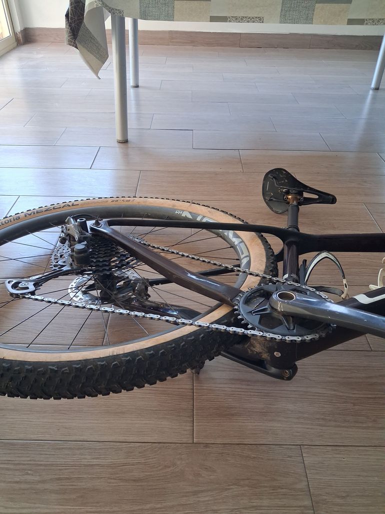 Brugt CUBE ELITE C:68X SL 2022 2022 Mountainbike — billede 14 af 16