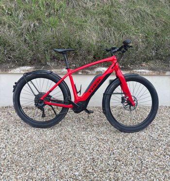Used Trek Custom Shimano Deore XT 2017 Urban, Red — image 2 of 7