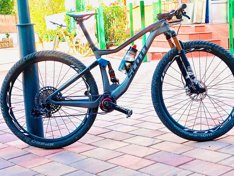 otro Replica De Scott 2021 Mountainbike usato, Grigio chiaro — immagine 3 di 3
