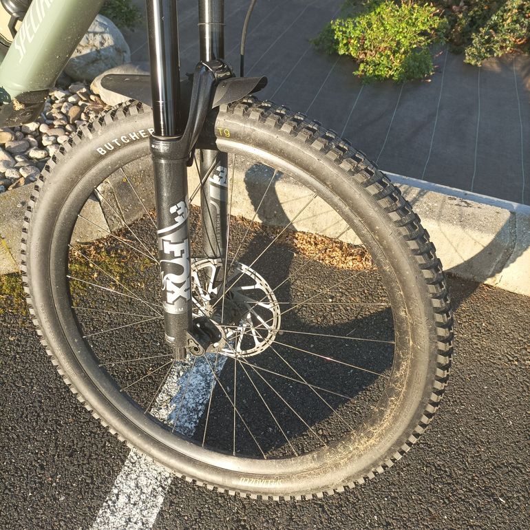 Brugt Specialized Turbo Levo Comp Alloy 2024 2024 Mountainbike — billede 5 af 7
