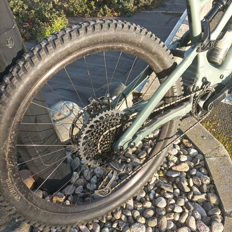 Brugt Specialized Turbo Levo Comp Alloy 2024 2024 Mountainbike — billede 4 af 7