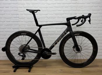 Used Trek Madone SL 6 AXS Gen 8 2025 2025 Road & Gravel
