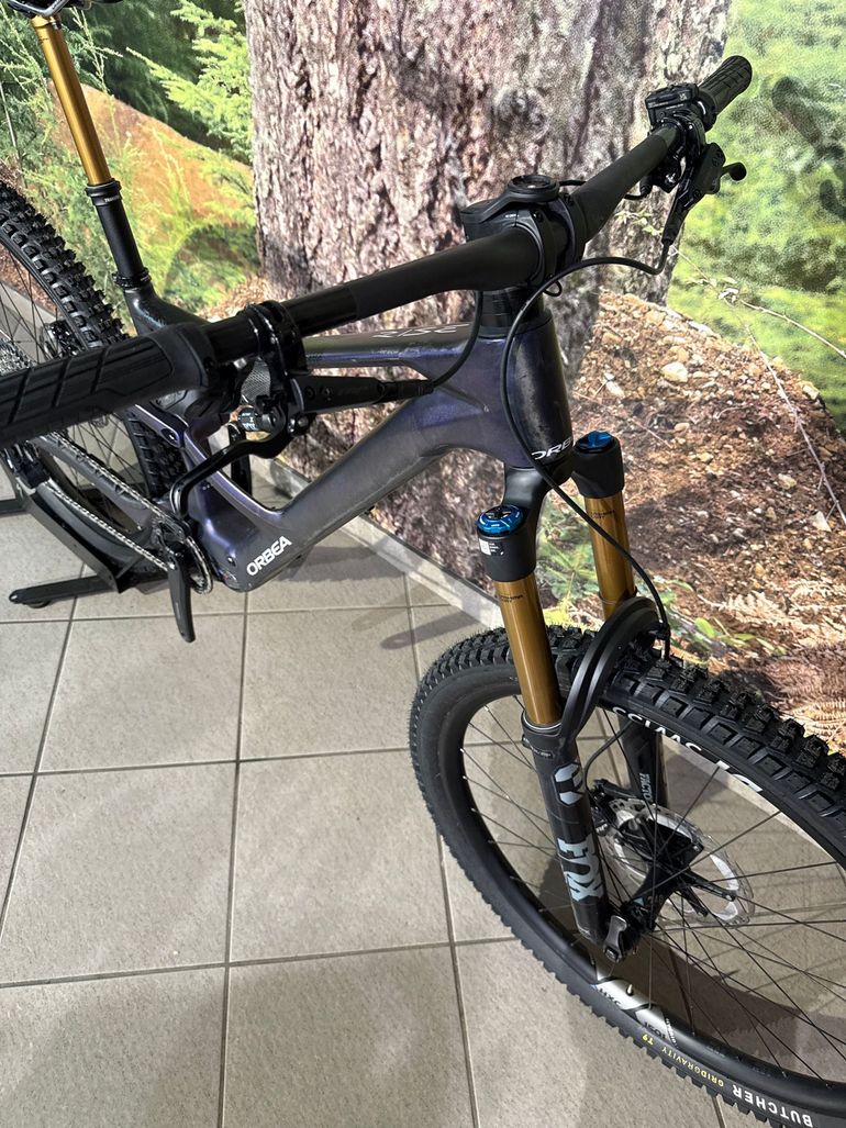 Used Orbea Rise SRAM GX Eagle AXS (T-Type) 2026 Mountainbike, Purple — image 6 of 6