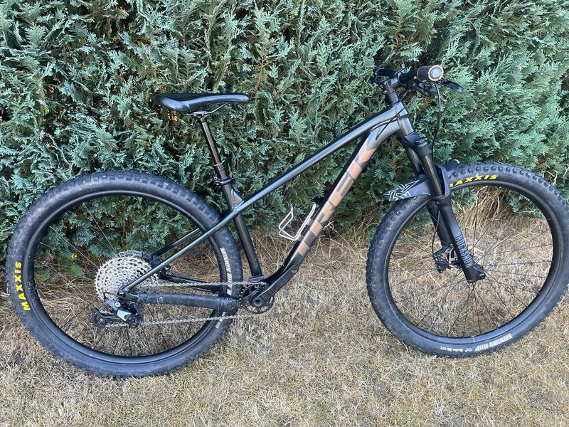 Tweedehands Trek Roscoe 7 2024 2024 MTB