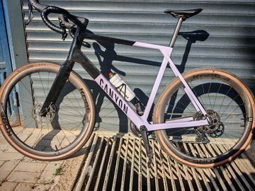 Gebrauchtes Canyon Grail Shimano GRX 2025 Road & Gravel, Schwarz — Bild 2 von 6