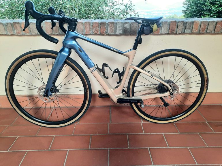 Použité Bianchi Arcadex GRX 600 2021 2021 Road & Gravel — obrázek 10 z 13