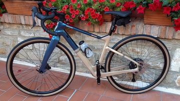 Použité Bianchi Arcadex GRX 600 2021 2021 Road & Gravel — obrázek 1 z 13