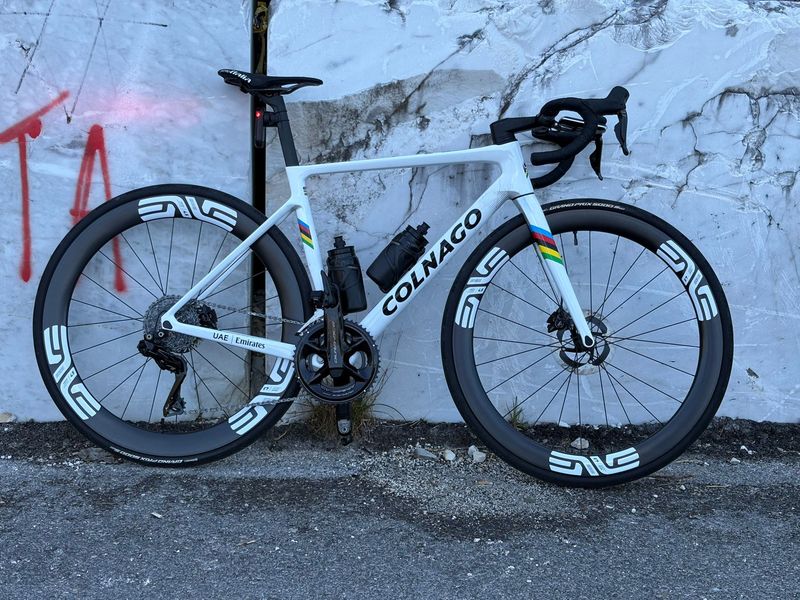 Brugt Colnago V4RS Shimano Dura Ace Di2 2025 Road & Gravel
