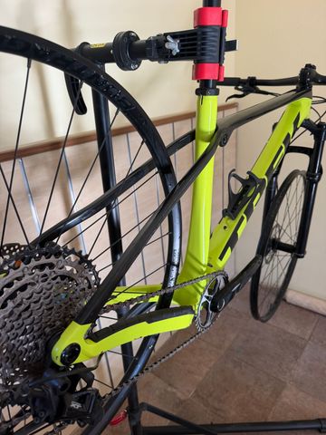 Used Trek Procaliber 9.6 2024 2024 Mountainbike, Green, 29 — image 3 of 7