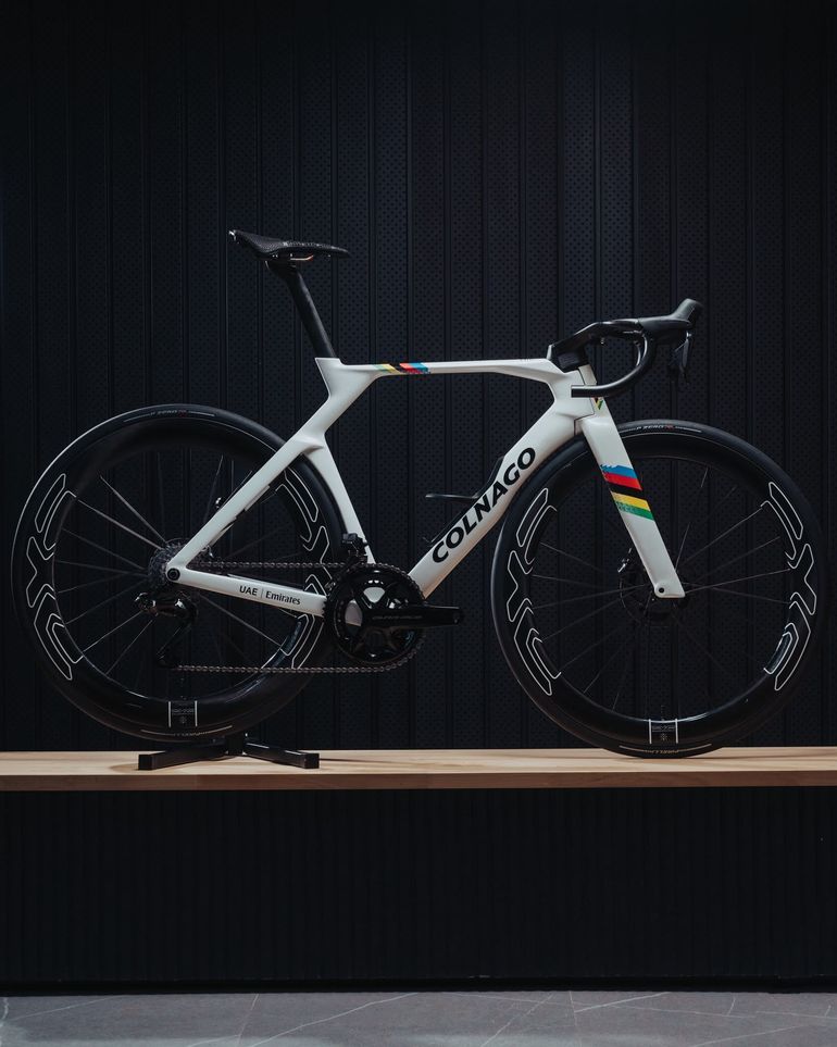 Colnago Y1Rs Shimano Dura Ace Di2 2025