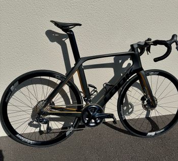Tweedehands Look 795 BLADE RS DISC CARBON CHAMPAGNE 2021 2021 Road & Gravel