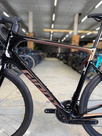Brugt Giant Defy Advanced Pro 2 Di2 2023 2023 Road & Gravel — billede 21 af 21