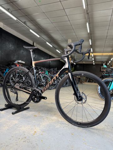 Brugt Giant Defy Advanced Pro 2 Di2 2023 2023 Road & Gravel — billede 4 af 21