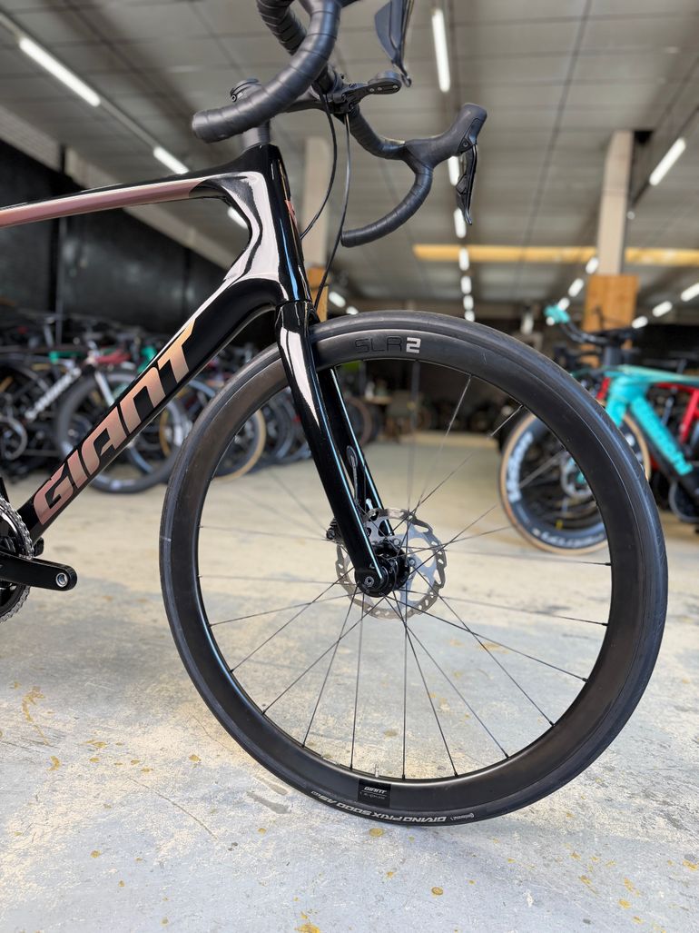 Brugt Giant Defy Advanced Pro 2 Di2 2023 2023 Road & Gravel — billede 3 af 21
