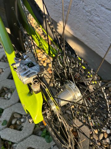 Used Forbidden Druid SRAM GX Eagle AXS 2021 Mountainbike, Light Gray — image 4 of 8