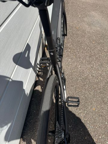 Scott Addict 30 2026 2026 Road & Gravel d'occasion — image 9 sur 11