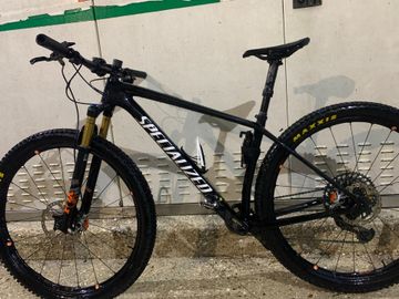 Used Specialized Epic Hardtail Pro 2019 2019 Mountainbike, Black — image 1 of 8