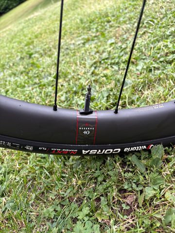Použité Cervélo Caledonia SRAM Red eTap AXS 2023 Road & Gravel — obrázek 8 z 15