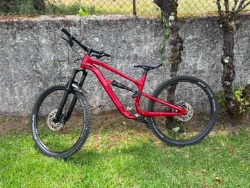 Tweedehands Santa Cruz Habit 4 2024 2022 Mountainbike — afbeelding 2 van 5