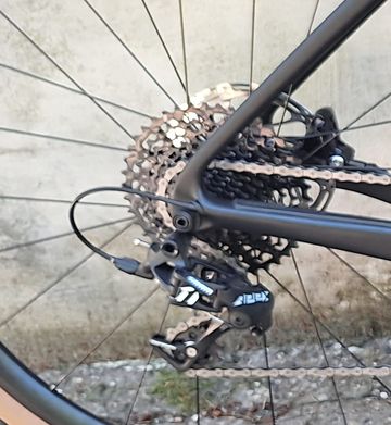 Tweedehands Cervélo Aspero SRAM Apex 2026 Road & Gravel — afbeelding 4 van 17