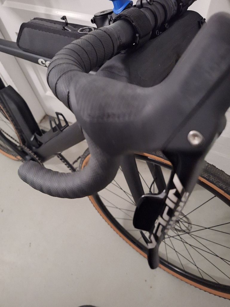 Tweedehands Cervélo Aspero SRAM Apex 2026 Road & Gravel — afbeelding 10 van 17