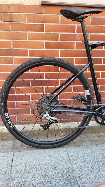 Used BMC ROADMACHINE X 2019 2019 Road & Gravel, Black — image 11 of 15