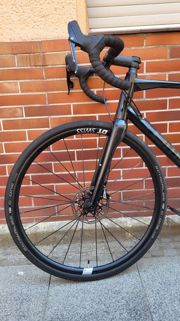 Used BMC ROADMACHINE X 2019 2019 Road & Gravel, Black — image 3 of 15