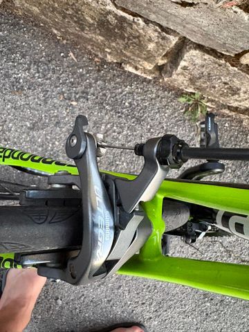 Used Canondale Custom Shimano Ultegra 2015 Road & Gravel, Green — image 3 of 8