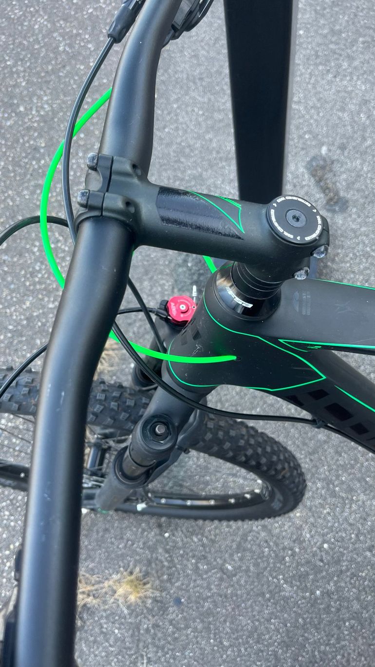 Used CUBE Reaction Shimano Dura Ace Di2 2022 Road & Gravel, Green — image 2 of 10