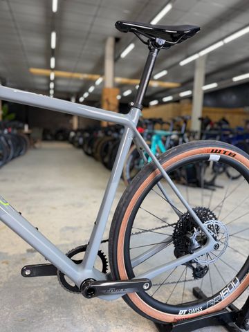 Gebrauchtes Open WI.DE. AXS 2023 2023 Road & Gravel, Hellgrau — Bild 18 von 22