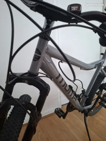 Moma VTT ROCK 26 2025 Mountainbike usato, Grigio chiaro — immagine 6 di 12