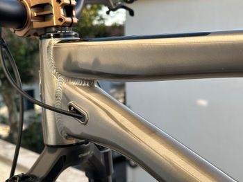 Used Banshee Custom Frameset 2025 Mountainbike, Light Gray — image 12 of 12