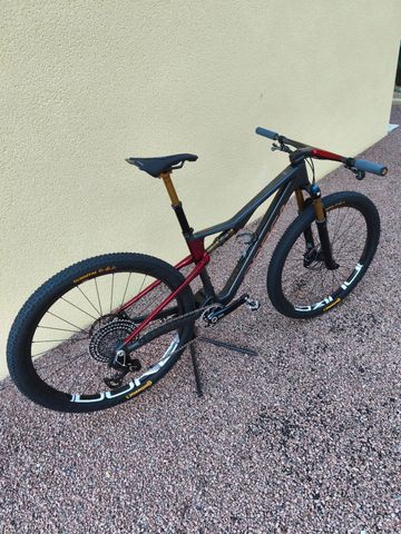 Brugt Orbea OIZ M LTD 2025 2025 Mountainbike — billede 9 af 12