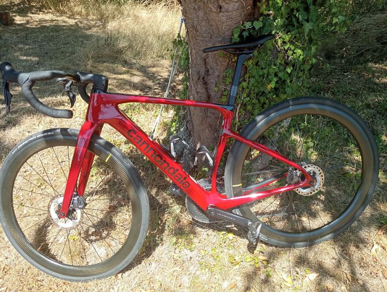 Cannondale Synapse Shimano Ultegra Di2 2026 Road & Gravel usato, Rosso — immagine 2 di 12