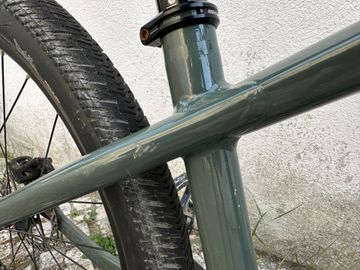 Used Commencal ABSOLUT 2025 2025 Mountainbike, Green, 26 — image 9 of 9