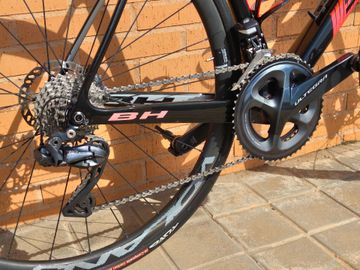 Used BH Custom Shimano Ultegra Di2 2019 Road & Gravel, Black — image 3 of 3