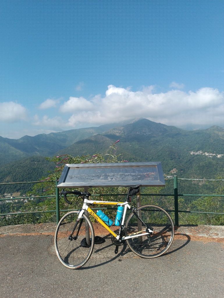 Used B Twin Triban Campagnolo Ekar 2006 Road & Gravel, White — image 3 of 4