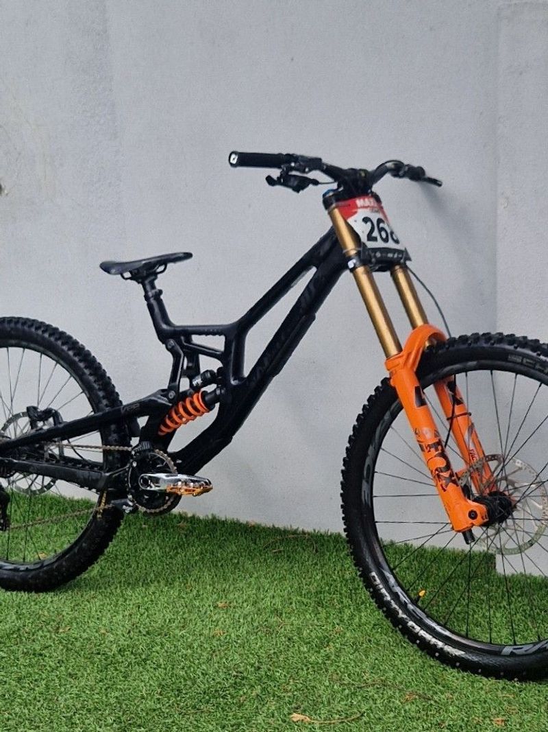 Used Santa Cruz V10 DH X01 / Carbon CC 2025 Frameset 2025 MTB