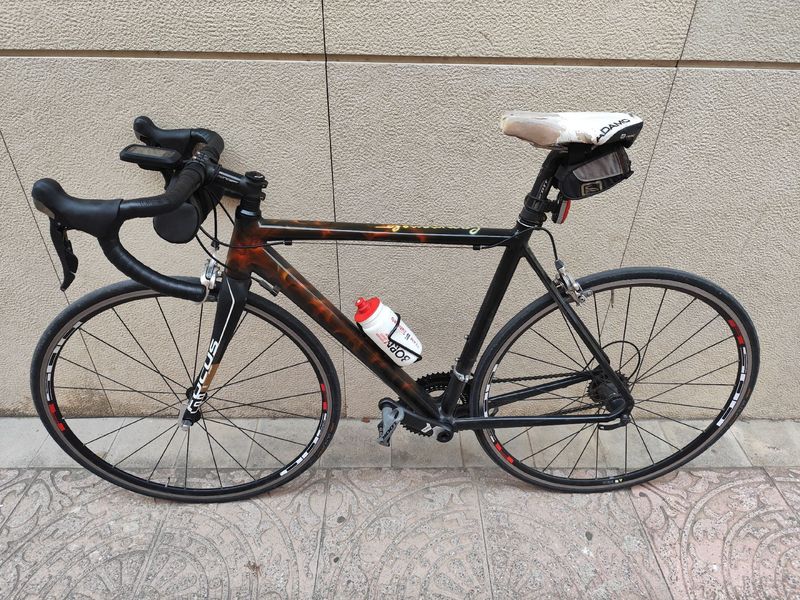 Brugt Focus Atlas Shimano 105 2015 Road & Gravel