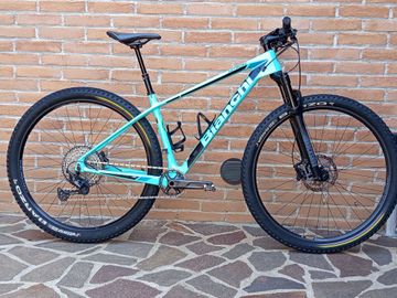 Tweedehands Bianchi Nitron 9.3 XT/SLX 2024 2024 Mountainbike — afbeelding 1 van 13
