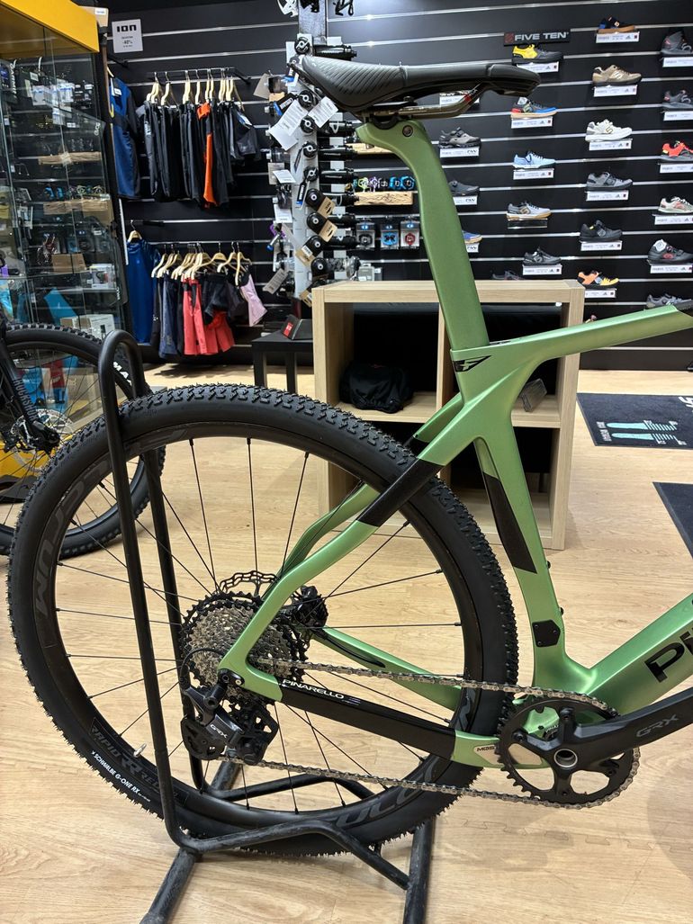 Tweedehands Pinarello Grevil Shimano GRX 2026 Road & Gravel — afbeelding 7 van 9