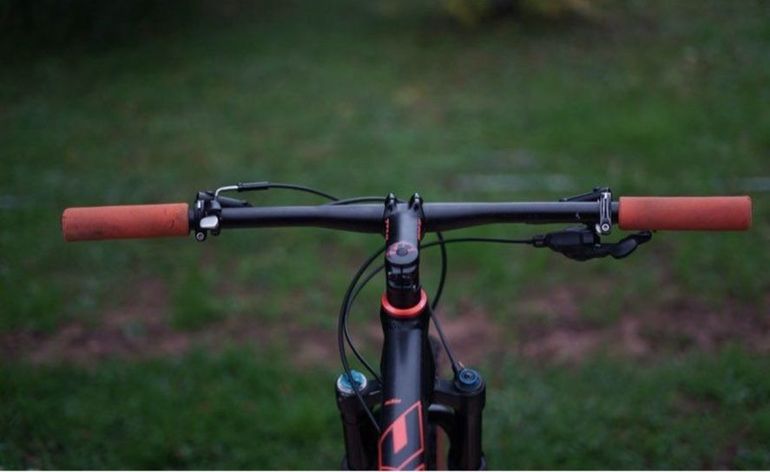 Gebrauchtes KTM Custom Shimano SLX 2017 Mountainbike, Schwarz — Bild 2 von 7